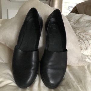 Great condition JJill flats